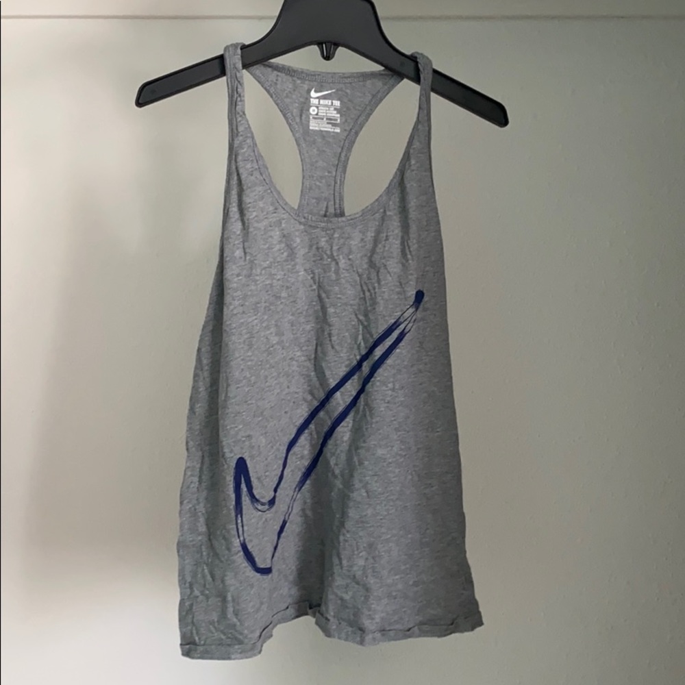 Nike tank